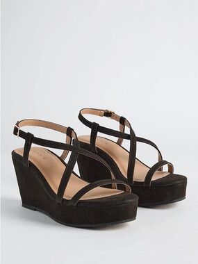 torrid Black Suede Wedge Sandals 9ww NWT